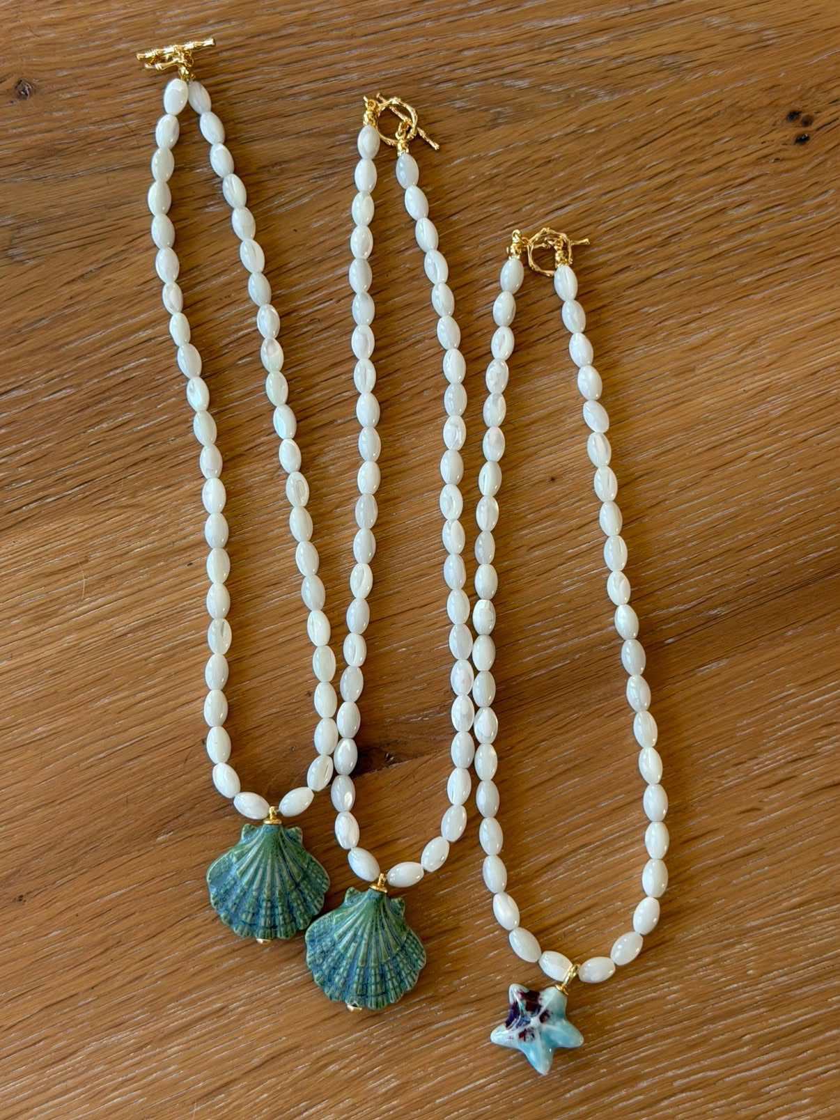Waq & Wire Large Shell Necklace
