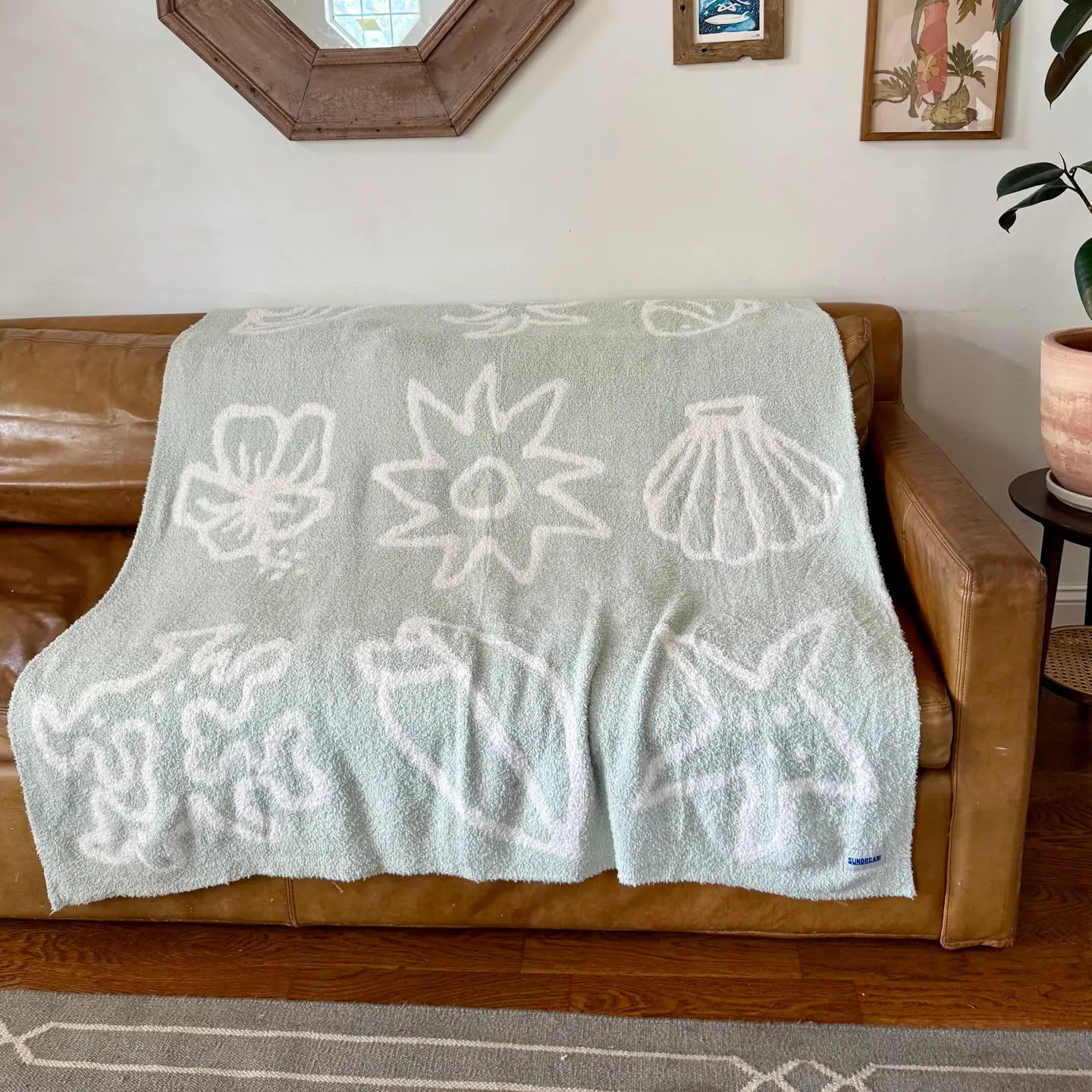 Sundream Plush Throw