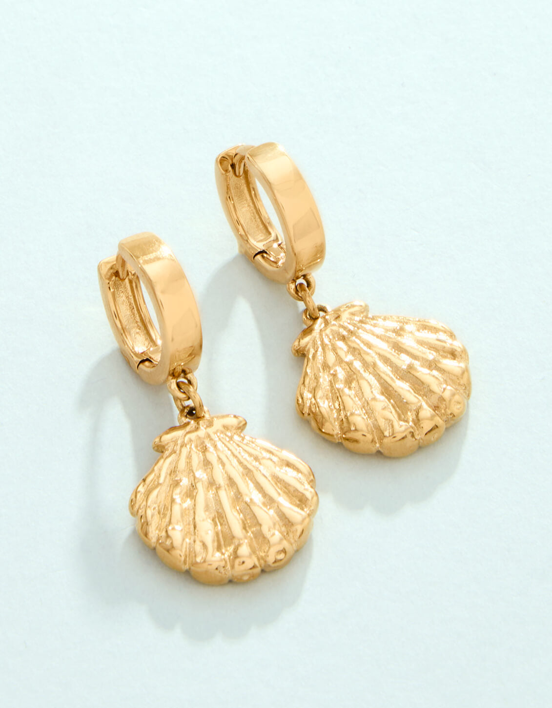 SP Shell Drop Hoop Earrings Gold
