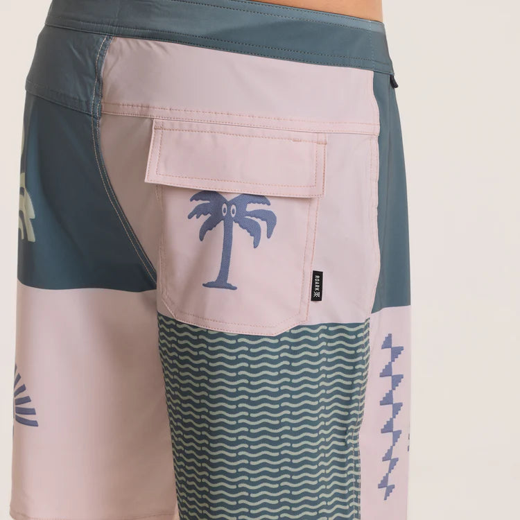 Passage 18.5" Boardshorts