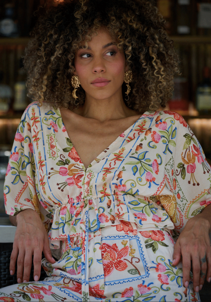 Lala Resort Top