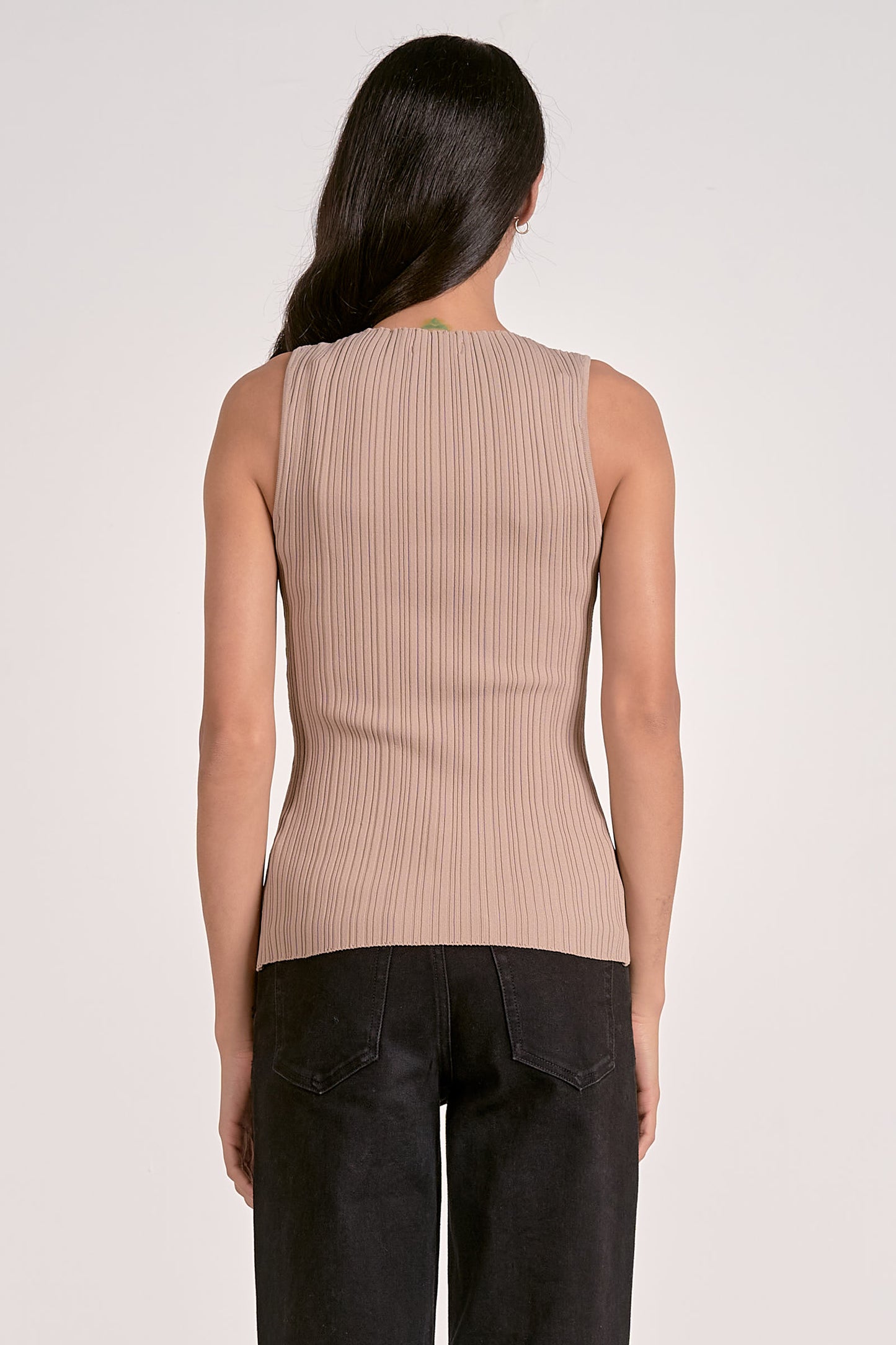 Cafe Crewneck Tank