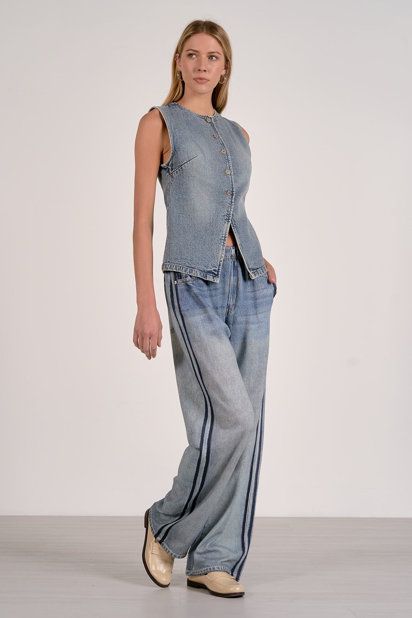 Denim Wash Button Down Vest