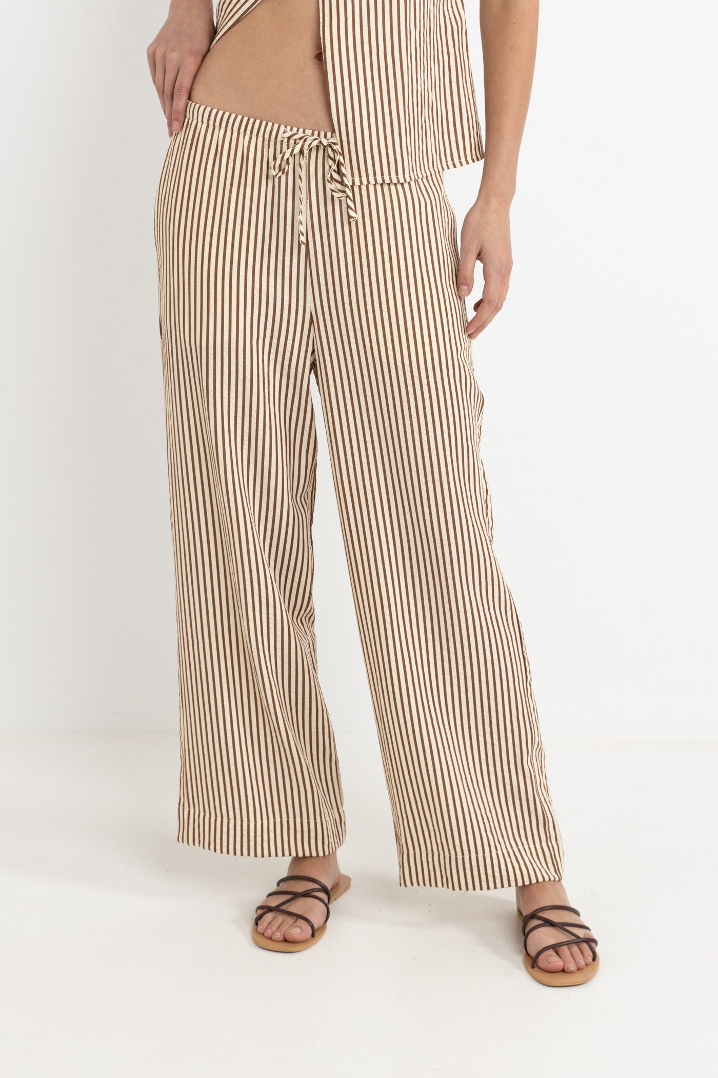 Cove Drawstring Pant