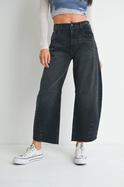 Bailey Black Barrel Jeans