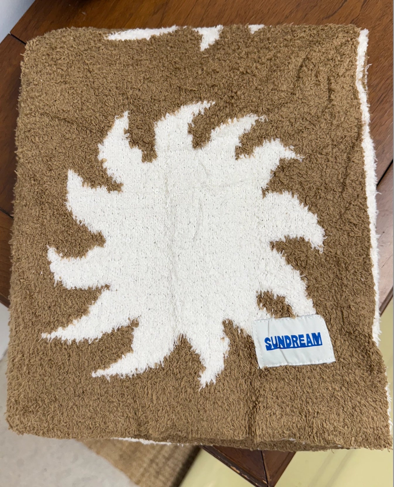 Sundream Plush Throw