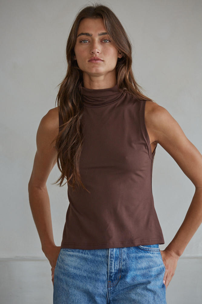 Inza Sleeveless Turtleneck