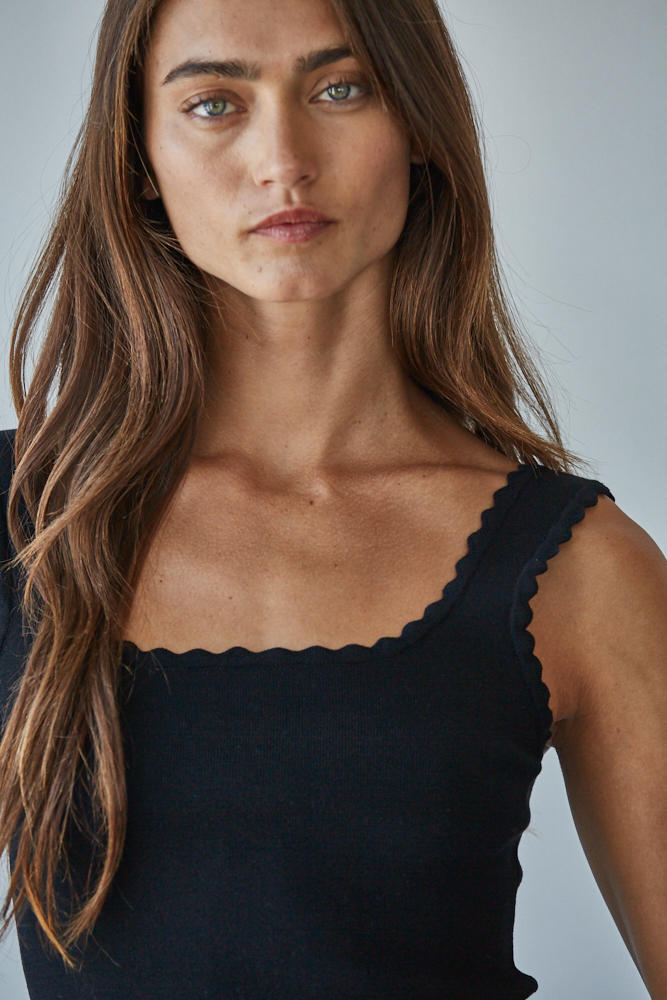 Scallop Shell Tank Top