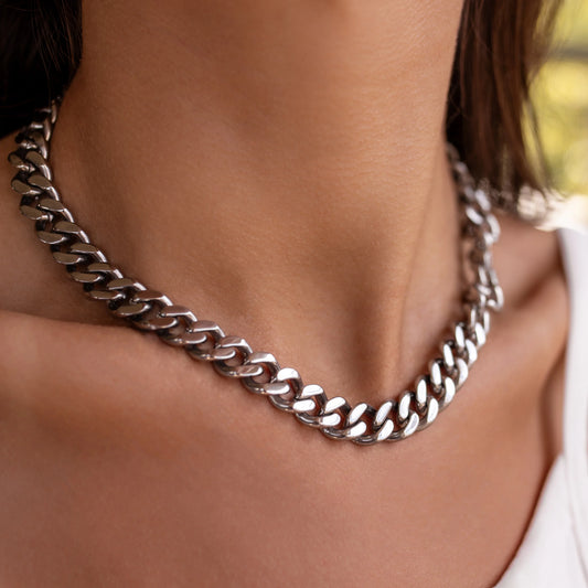Avenue Necklace