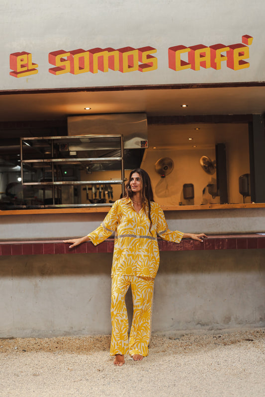 Shining Tropico Top