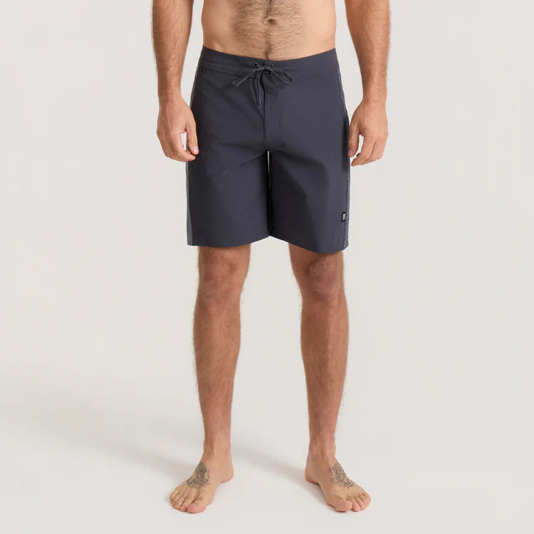 Passage Panel 18.5" Boardshort