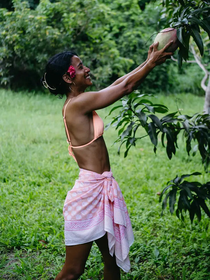 The Guava Sarong