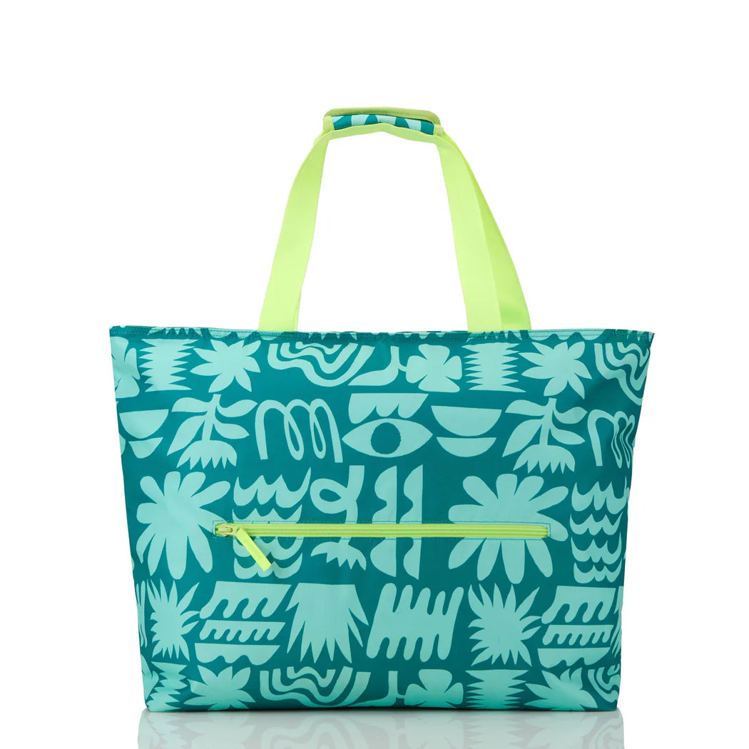 Summer Club Cooler Tote Beach Glass/Verdant