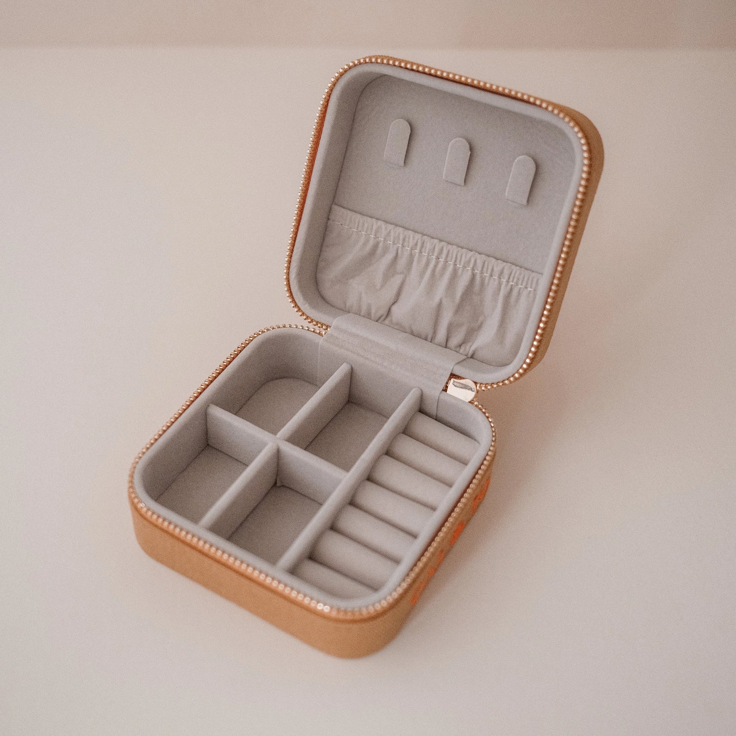Linen Jewelry Travel Case