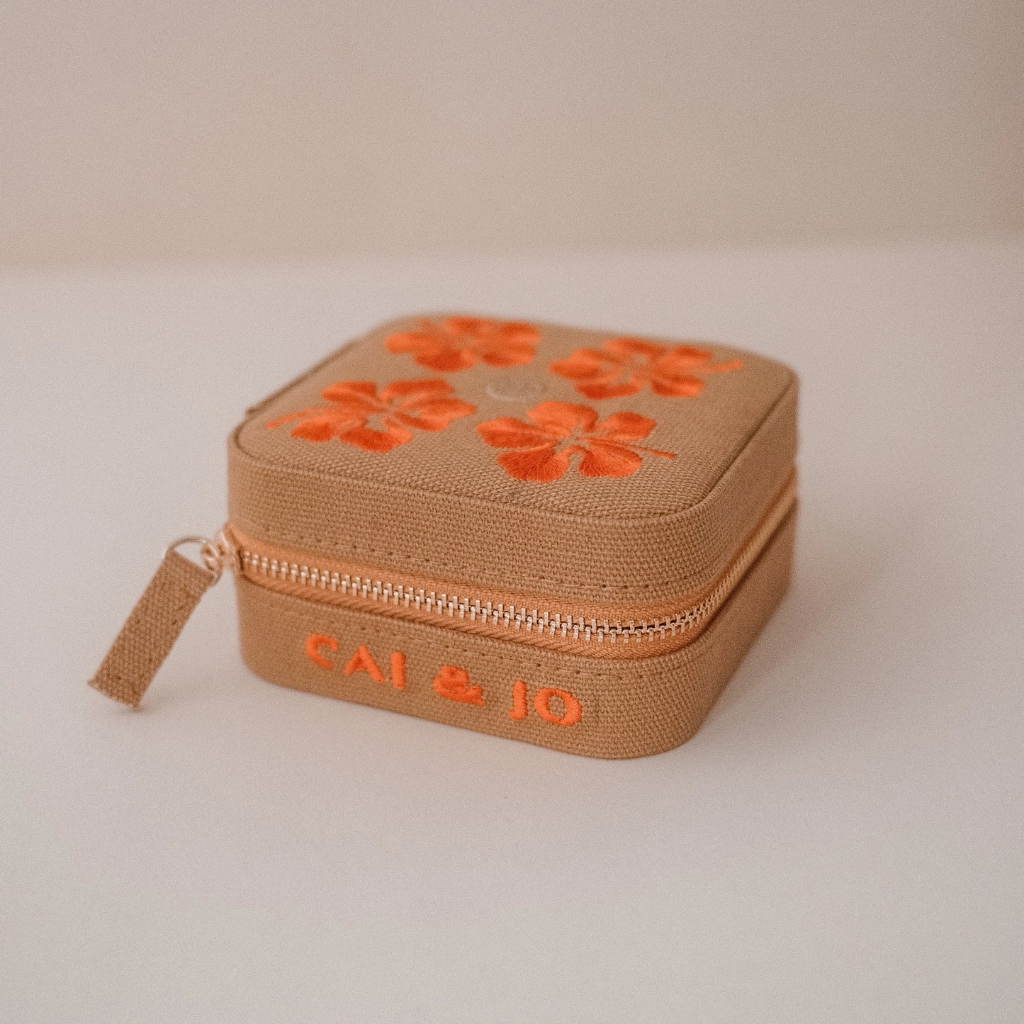 Linen Jewelry Travel Case