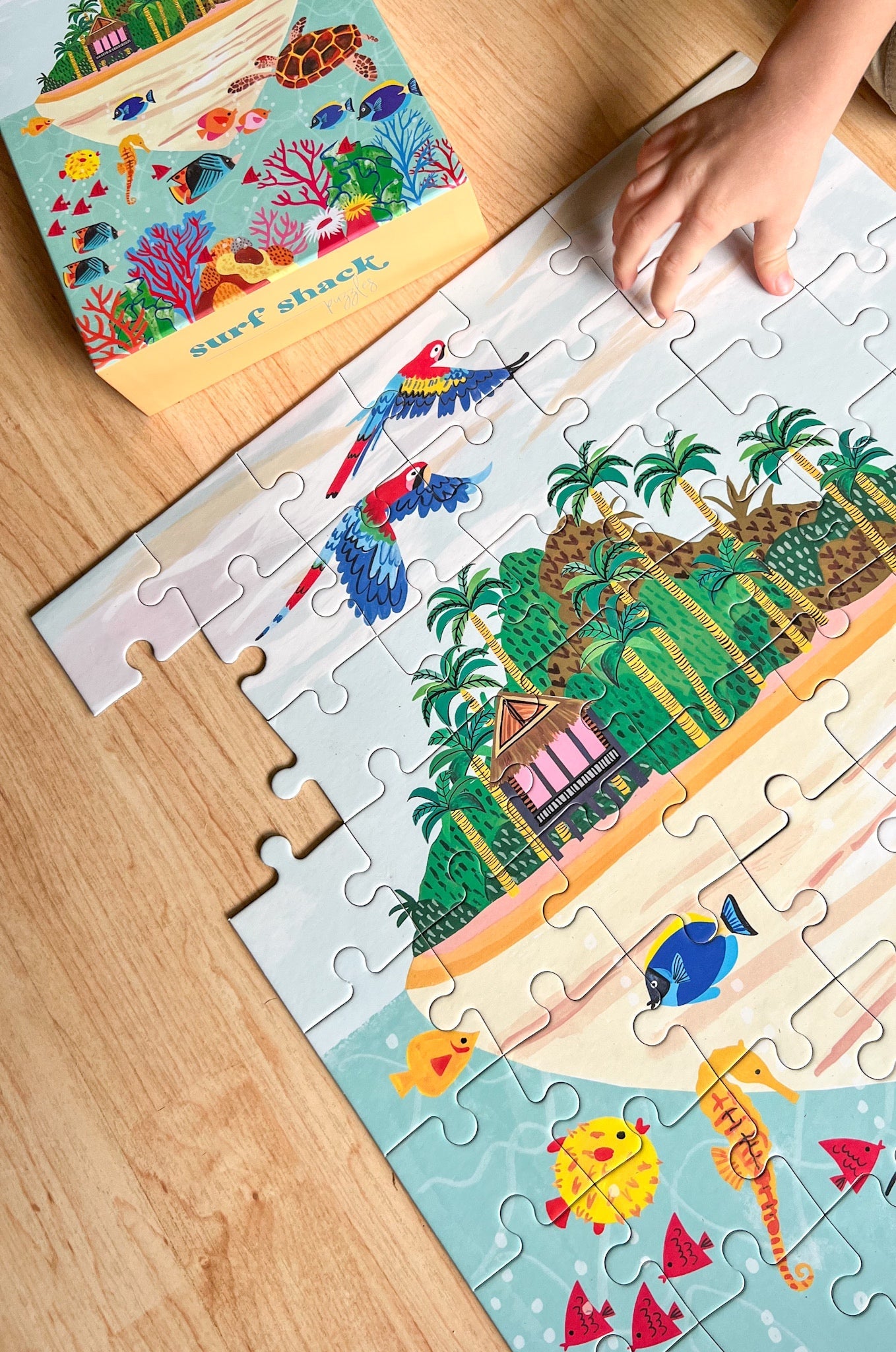 70 pc Surf Shack Puzzle