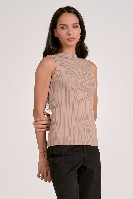Cafe Crewneck Tank