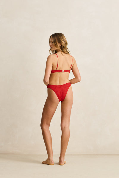 Gigi Ring Front Trilette Top
